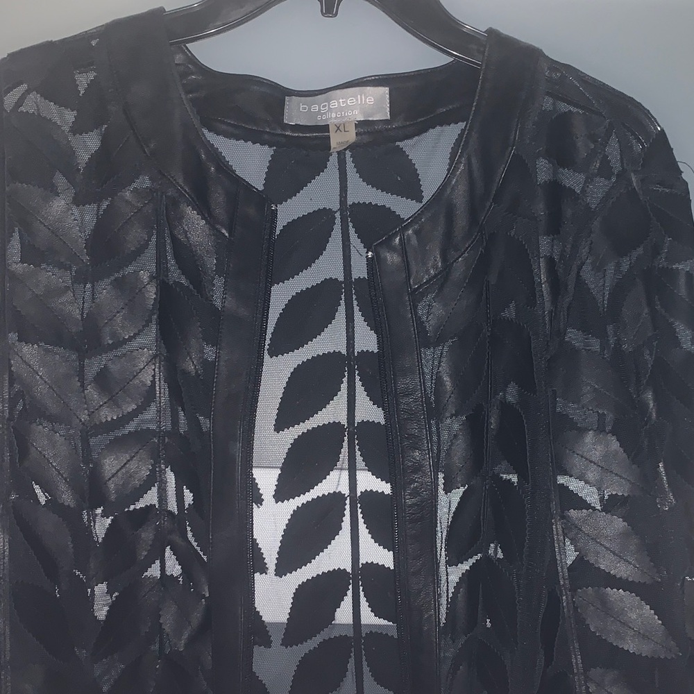 Chic Black Leaf Pattern Sheer Jacket - image 5